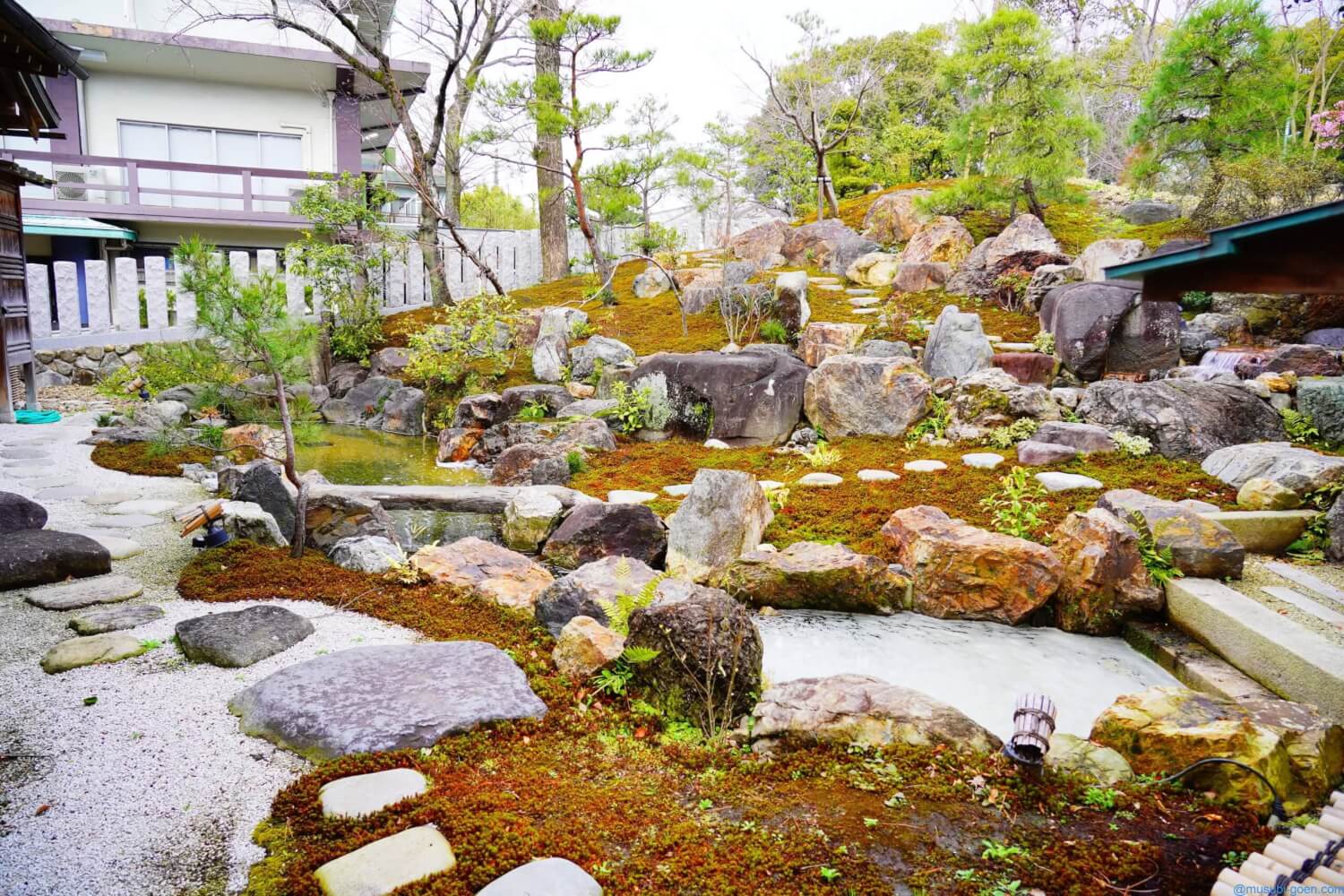 (大阪)石切剣箭神社の本社を訪問。お百度詣りやでんぼの神様が有名!一言のお願いを叶えてくれる神様も!!はじめに御祭神社格・由緒訪問記お百度参りをしてみよう御朱印地図行き方最後に