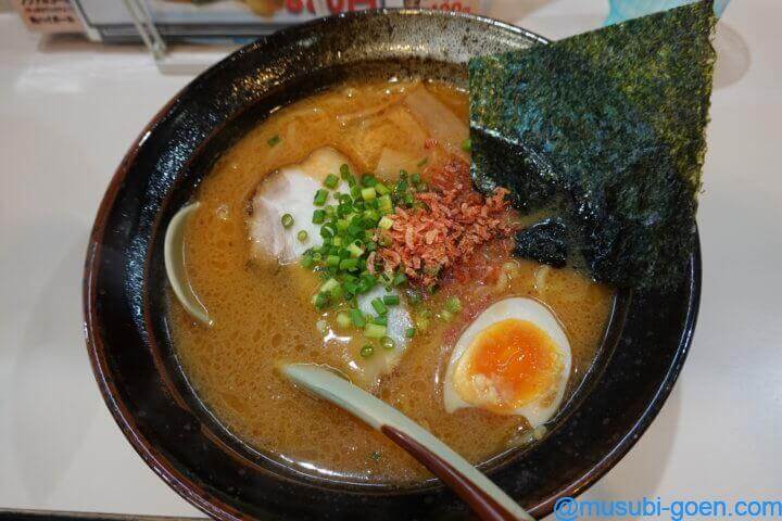 函館 観光 旅行 ラーメン 昼食