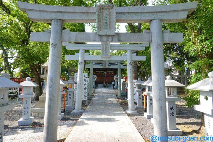 (大阪)信太森葛葉稲荷神社を訪問。安倍晴明の母・葛の葉姫の出身地と伝わる信太の森。妖狐伝説の石も(RX100 M7)はじめに御祭神御由緒訪問記御朱印住所・地図ONE MORE最後に