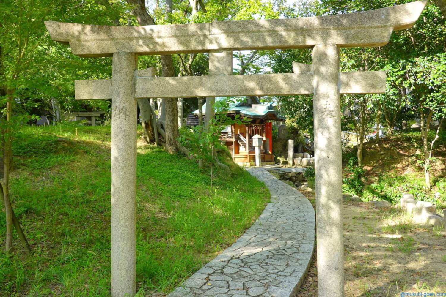 (大阪)信太森葛葉稲荷神社を訪問。安倍晴明の母・葛の葉姫の出身地と伝わる信太の森。妖狐伝説の石も(RX100 M7)はじめに御祭神御由緒訪問記御朱印住所・地図ONE MORE最後に
